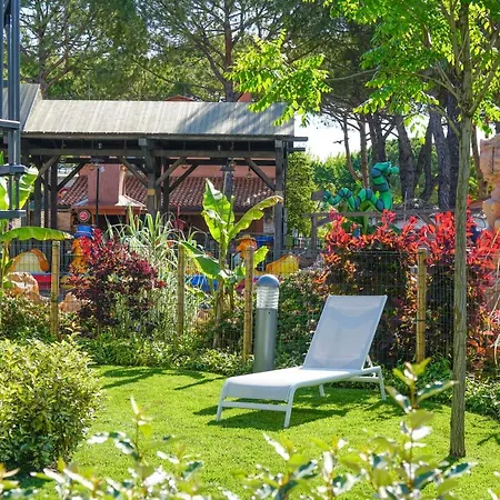 Semesteranläggning (resort) Union Lido