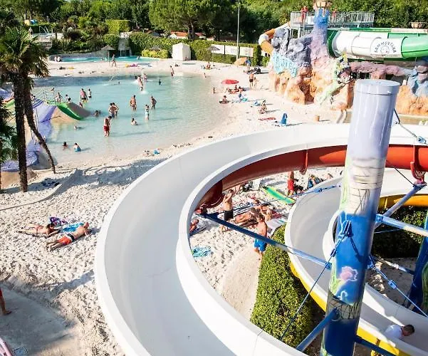 Union Lido منتجع كافالّينو